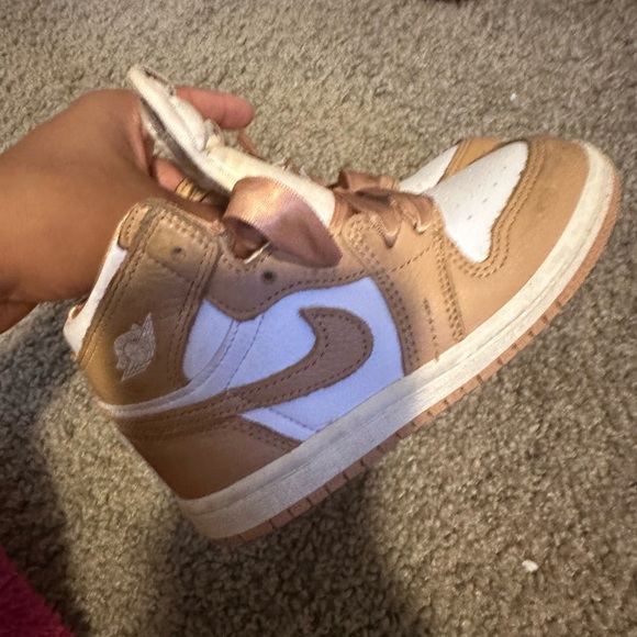 Jordan one - Picture 2 of 3